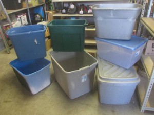 (EW3) Assorted Totes - 2 with Lids...