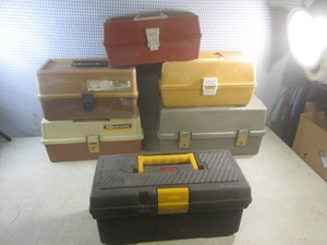 (F-2) 5 Empty Fishing Tackle Boxes ...