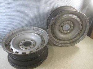 (EC1) Pair of Steel 5-Lug Rims 16 1...