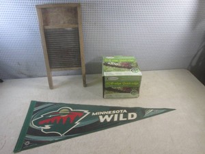 (D-2) Vintage Junior Washboard, Min...