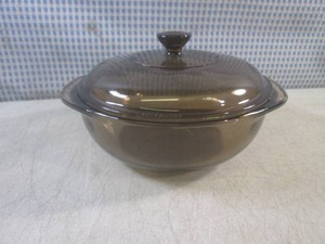 (BS) Pyrex Round Casserole Dish wit...