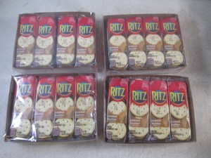 (B-1) 4 Packages of 8 6pc Ritz Pean...