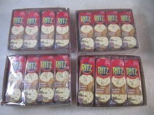 (B-1) 4 Packages of 8 6pc Ritz Pean...