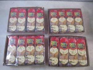 (B-1) 4 Packages of 8 6pc Ritz Pean...