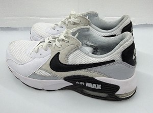 Brand New Nike Airmax mens size 7 12 black and white color shoes