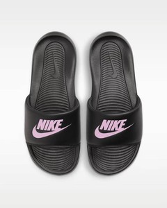 Brand New Nike Victori One Slides - Size 6