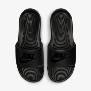 Brand New Nike Victori One Slides - Size 6