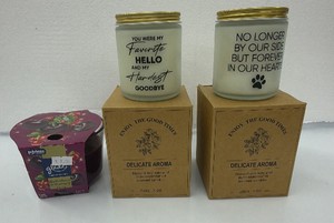 Lot of 3 Brand New Delicate Aroma, Johnson & Johnson Glade candles