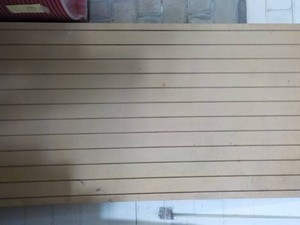 4 x 8 ft Slat Wood...