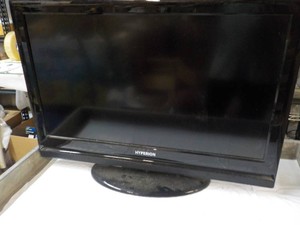 Hyperion 32 TV - no cord...