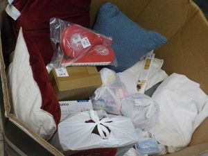 Pallet Lot of New Overstocks and Un...