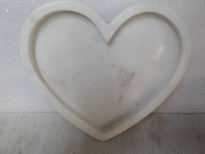 8 Marble Heart Tray...