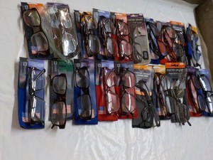 20 pairs of Readers- variety of Str...