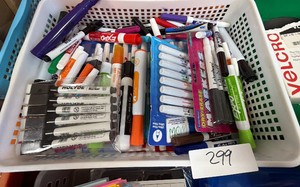 lot of dry erase markers