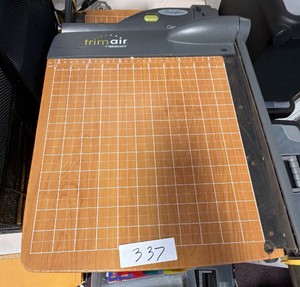 trim air paper cutter by Wescott