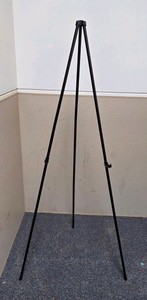 64in folding display easel