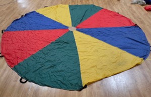 three 10-ft parachutes