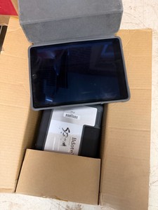 Box of non-working iPads (20 in lot)
