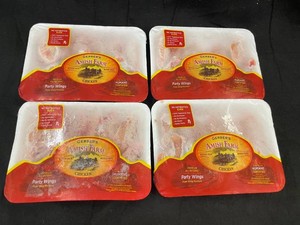 M - Gerbers Amish Farm Chicken Party Wings (Lot of 4)