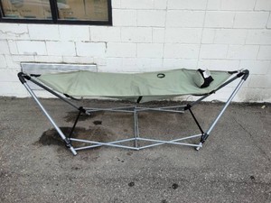 Foldable hammock with a steel frame