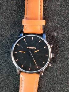 New Geneva quartz watch