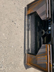 2026 - Unused - WOLVERINE - ECOTRIC 38 Thick Quick Tach Cut Out Mount Plate - QMP1-16-10T