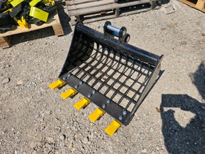 2026 - Unused - 60cm Grid Bucket