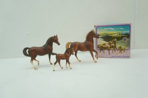 vintage classic arabian family. Breyer Animal Creations