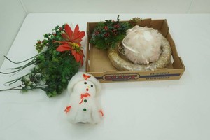 vintage holiday decor