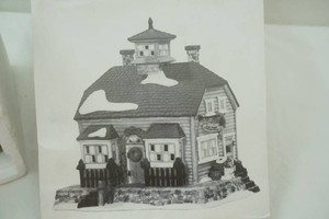 NIP Heritage Village Collection Chowder House