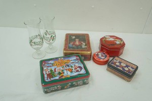 Christmas Tins, 2 are unopened, 2 Christmas glasses
