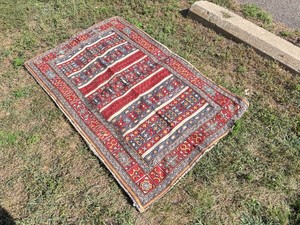 Hand Woven Chain Stitched Caucasian&nbspRug Approximately 5 x 3 (59 x 36)