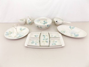 Vintage Red Wing Merrileaf Specialty Bowls, Plates, and Trays