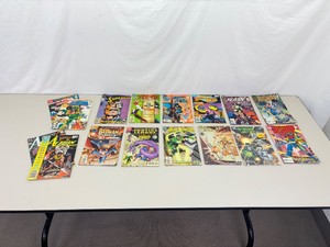 Lot of 16 Vintage DC Comic Books