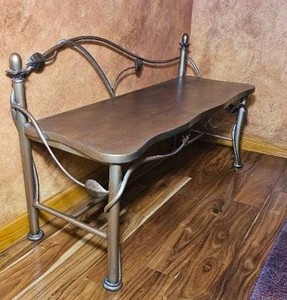 Romantic Metal Creeping Vine Entry Bench