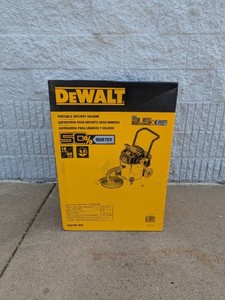 NEW DEWALT 16GAL PORTABLE WETDRY VACUUM