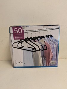 NEW NONSLIP HANGERS 50PK BLACK