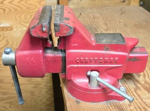 LL-TR - Bench Vise - Vintage Craftsman No. 506-5185