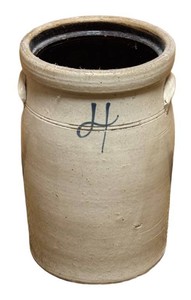 LR - Vintage Four Gallon Stoneware Crock