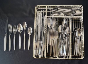 LR - Vintage Oneida Community Frostfire Stainless Flatware