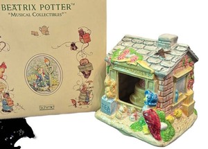 DR - Vintage 1993 Schmid Beatrix Potter Music Box Ginger & Pickles Music Box
