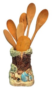 LR - Vintage 1996 Enesco The World of Beatrix Potter Peter Rabbit Utensil Holder