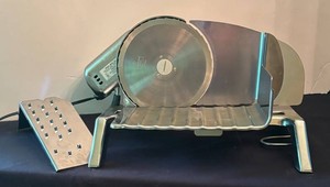 LR - Rival  Electric Stainless Steel Food Slicer Model 1030V6