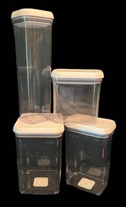 K - Four OXO Containers