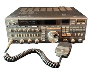 LR - Vintage  Yaesu VHFUHF All Mode Transceiver Model FT-736R