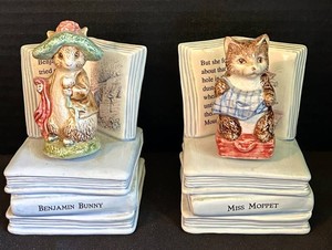 BR1 - Beatrix Potter Music Boxes Benjamin Bunny & Miss Moppet (Lot of 2)