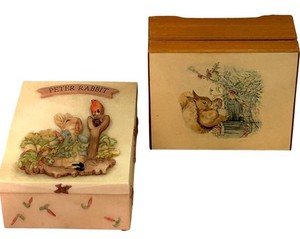 BR1 - Vintage Schmid Beatrix Potter Music Boxes (Lot of 2)
