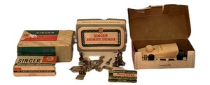 BR1 - Sewing Machine Attachments - Vintage Singer Set