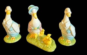 BR1 - Vintage Beswick Beatrix Potter Jemima and her Ducklings and Mr. Drake Puddle-Duck Figurines (Lot of 3)