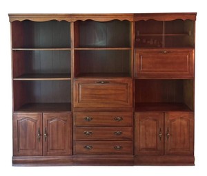 LR - Vintage Southern of Conover by Broyhill Cherry Three-Piece Wall Unit